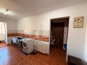 Apartament cu 2 camere de vanzare, centrala proprie, zona Aradului - imagine 6