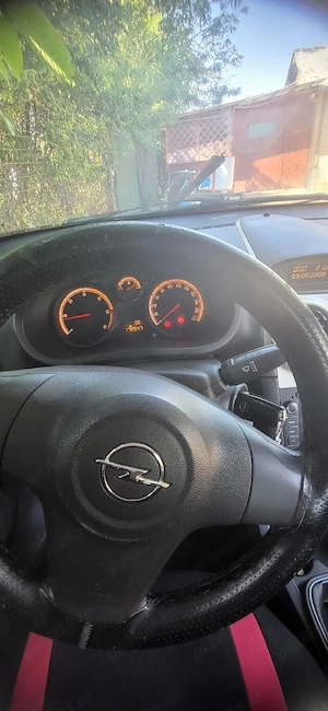 OPEL corsa - imagine 4