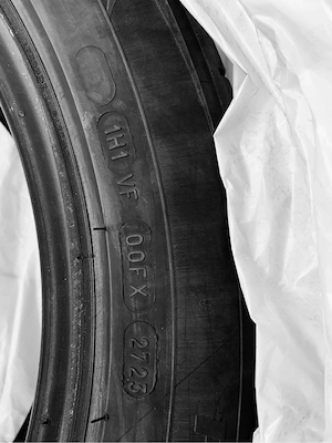 Set 4 anvelope Vara marca Michelin 225/50 R18 - imagine 4