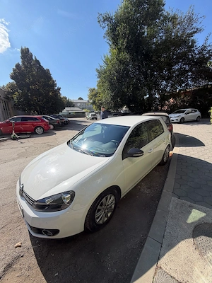 VW Golf 6, 1,6D,181 000 km,an 2013 - imagine 6