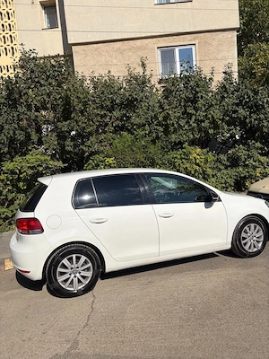 VW Golf 6, 1,6D,181 000 km,an 2013 - imagine 3