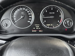 BMW X3 xDrive20d  - imagine 15