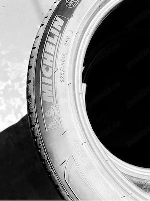 Set 4 anvelope Vara marca Michelin 225/50 R18 - imagine 10