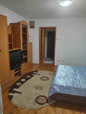 închiriez garsonieră in Iași  - imagine 2
