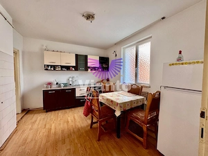 Apartament la casa individuala 93 mp cu curte - zona Parcul Sub Arini-Strand - imagine 4