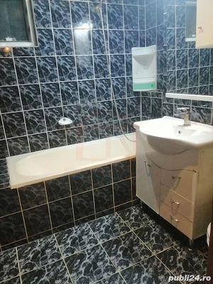 APARTAMENT 3 CAMERE, I.C. FRIMU, 500 €/LUNĂ - imagine 4