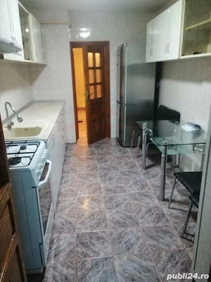APARTAMENT 3 CAMERE, I.C. FRIMU, 500 €/LUNĂ - imagine 6