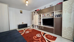 Apartament cu 1 camera, decomandat, debara, mobilat in zona Planetelor