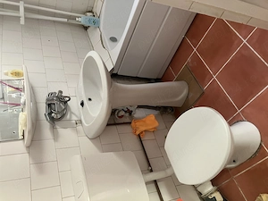 Proprietar inchiriez apartament 2 camere zona ISHO - Medicina, etaj1 - imagine 5