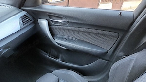 BMW seria 1 model 118d XDrive  2.0 tdi  - imagine 8