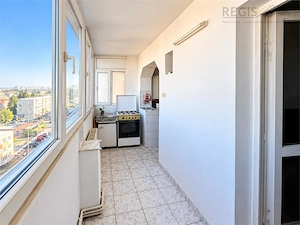 Apartament 3 camere decomandat | Calea Bucuresti | Luminos si spa #539;ios - imagine 6