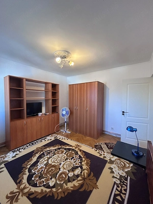 Apartament cu două camere,decomandat,zona Păcurari Lukoil-Moara de Foc;CT (accept pisici) - imagine 7
