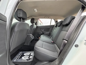 Renault Megane - imagine 9