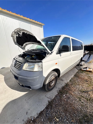Vand Volkswagen Transporter  T5 - imagine 4
