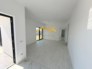 -Casa Individuala - Parter - 4 camere - - imagine 4