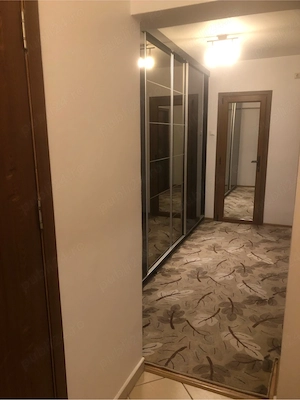 Inchiriez apartament cu 3 camere * 89 mp* 2 bai* Pacurari - imagine 8