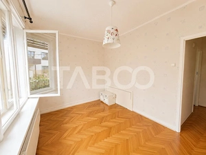 Apartament la casa de inchiriat 3 camere zona Sub Arini din Sibiu - imagine 4