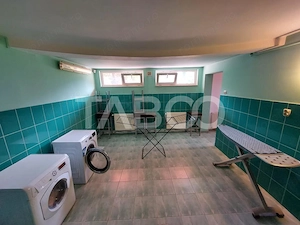 Casa individuala in Faget de inchiriat curte amenajata teren generos - imagine 16