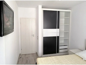 Inchiriez  apartament cu 2 camere - imagine 6