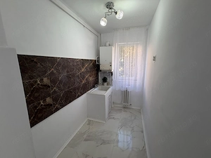 Apartament 2 camere, etaj 2 - Cugir - imagine 3