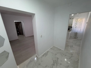 Apartament 2 camere, etaj 2 - Cugir - imagine 2