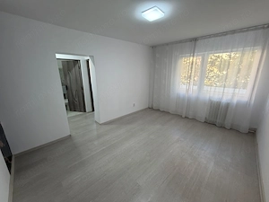 Apartament 2 camere, etaj 2 - Cugir - imagine 4