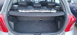 Vand Toyota Yaris - imagine 5
