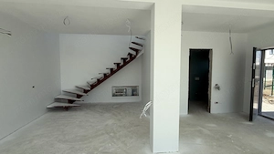 Vila modernă cu grădină generoasă în Săftica C3 - imagine 10