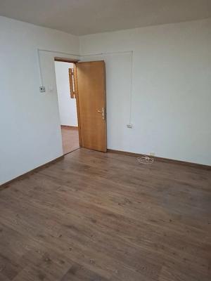 Apartament de inchiriat - imagine 9