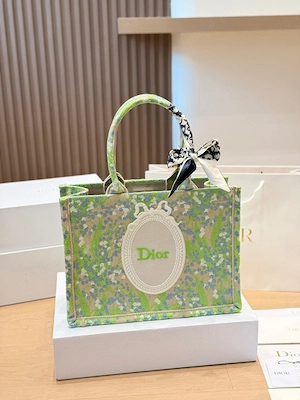   Christian Dior geantă de damă, piele naturală