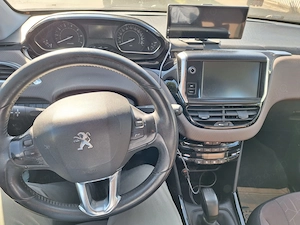 Peugeot 2008   unic proprietar, stare foarte bună, 2014 - imagine 6