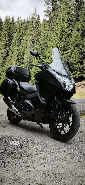 Honda nc700d integra