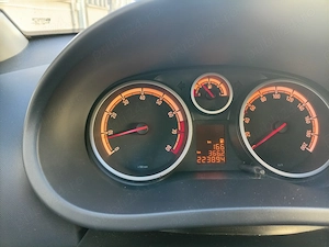 Opel Corsa - imagine 6