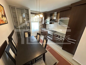 Apartament cu 3 camere, 90mp, decomandat, Zona EON - imagine 3
