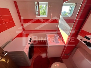 Apartament cu 3 camere, 90mp, decomandat, Zona EON - imagine 9