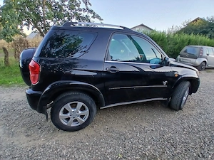 toyota rav4 2.0 d an 2004 4x4  - imagine 5