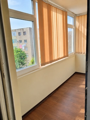 Apartament 3 camere   zona Trust, Cernavodă | 2 băi | etaj 3 din 4 | 73,6 mp total - imagine 3