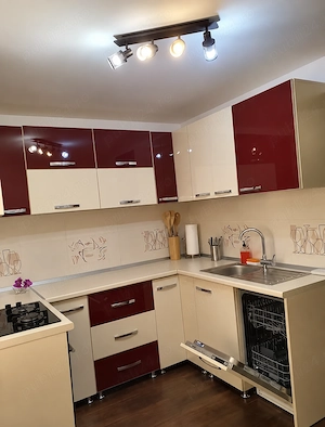 Apartament 3 camere   zona Trust, Cernavodă | 2 băi | etaj 3 din 4 | 73,6 mp total - imagine 5