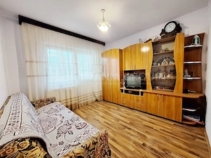Apartament 3 camere, etaj intermediar, comision 0 - imagine 4