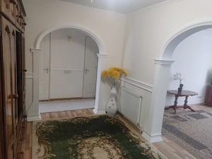 Apartament cu 3 camere de închiriat în Unirii - imagine 3