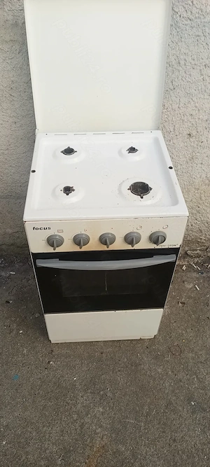 Aragaz 4ochiuri cu cuptor funcțional 