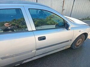 Opel Astra - imagine 10