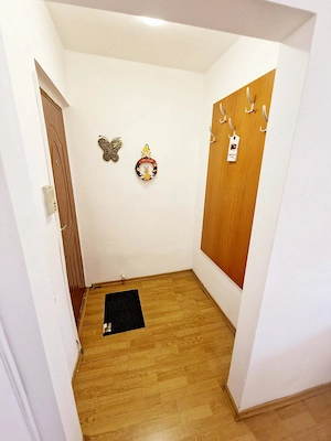 Zona Stadion - De închiriat apartament cu două camere la etajul doi - imagine 18