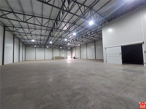Platforma industriala cu 2 hale, aproape de centura - imagine 4