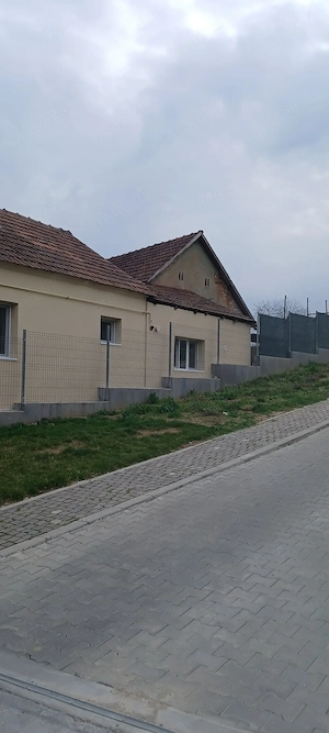 Vind Casa in sat Vetel 