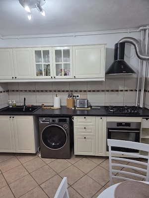 Vand apartament 2 camere - imagine 2