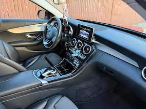 Se vinde Mercedes Benz C180, 2018, Benzina 1.6, 55000 km - imagine 6