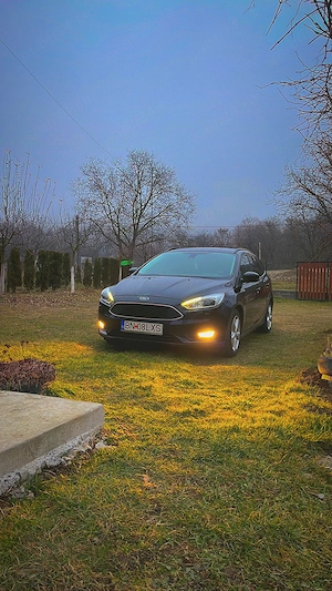 Ford focus Mk3  Navi   Bi-xenon adaptiv - imagine 4
