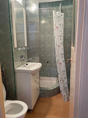 Dau in chirie apartament 3 camere - imagine 8