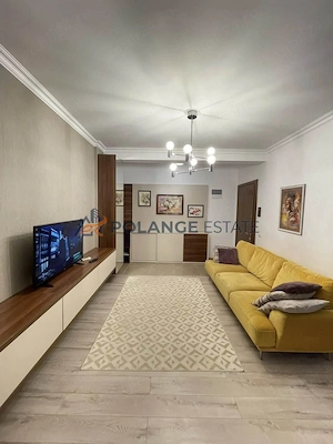Vand apartament modern spațios cu 2 camere decomandat Constanta Mamaia      - imagine 5
